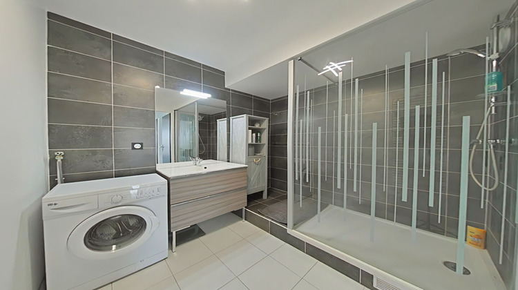 Ma-Cabane - Vente Appartement FONTENAY-LE-FLEURY, 59 m²