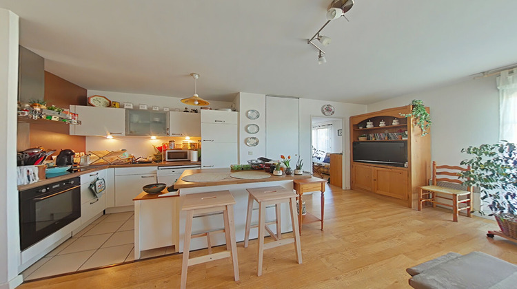 Ma-Cabane - Vente Appartement FONTENAY-LE-FLEURY, 58 m²
