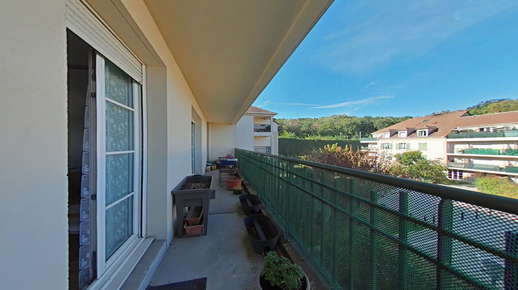 Ma-Cabane - Vente Appartement FONTENAY-LE-FLEURY, 58 m²