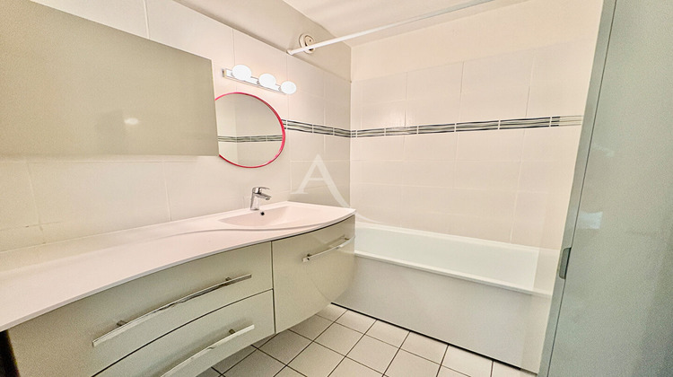Ma-Cabane - Vente Appartement FONTENAY-SOUS-BOIS, 70 m²