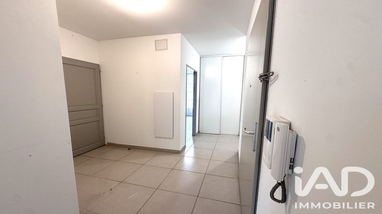 Ma-Cabane - Vente Appartement Fontvieille, 74 m²