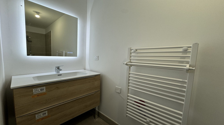 Ma-Cabane - Vente Appartement Forcalquier, 109 m²