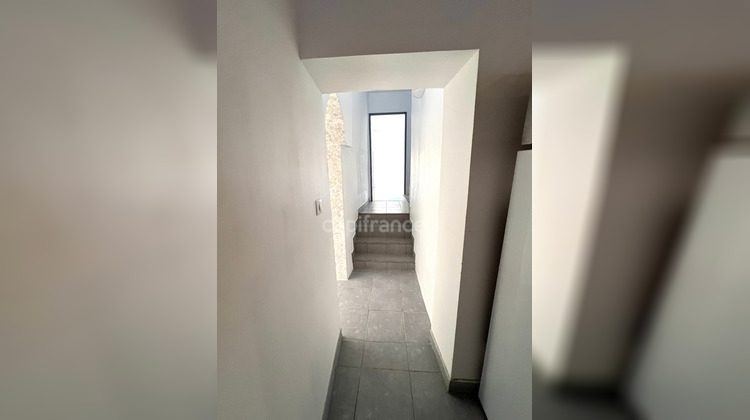 Ma-Cabane - Vente Appartement FORCALQUIER, 63 m²