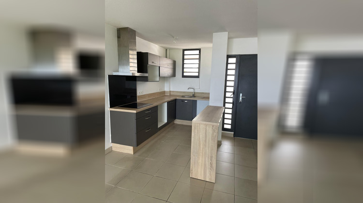 Ma-Cabane - Vente Appartement Fort-de-France, 65 m²
