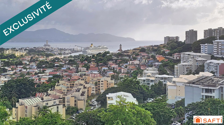 Ma-Cabane - Vente Appartement Fort-de-France, 49 m²