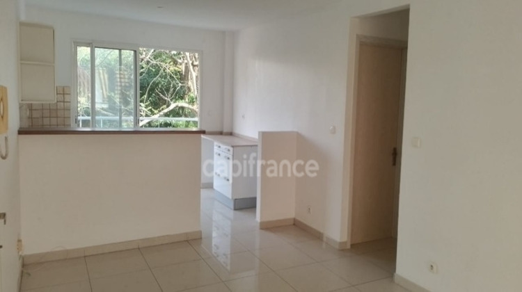 Ma-Cabane - Vente Appartement FORT DE FRANCE, 77 m²