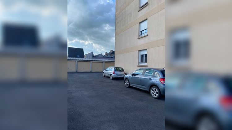 Ma-Cabane - Vente Appartement FOUGERES, 63 m²