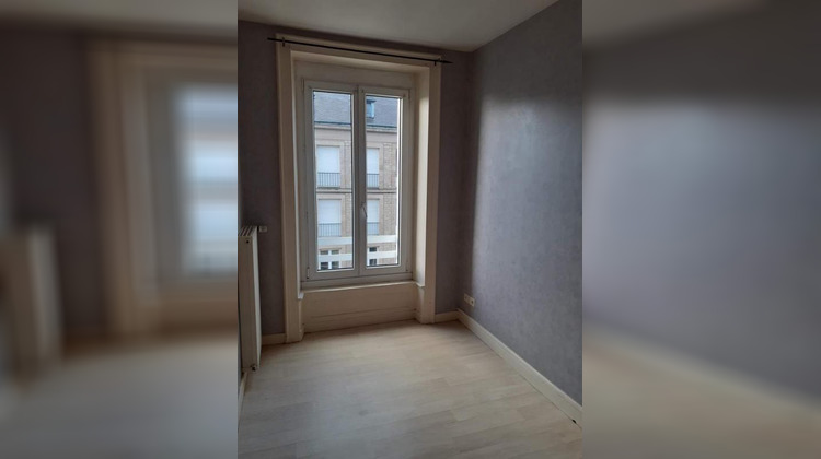 Ma-Cabane - Vente Appartement FOUGERES, 47 m²