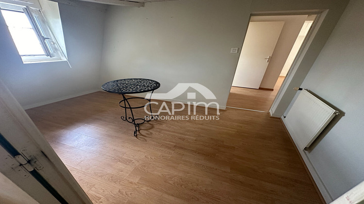 Ma-Cabane - Vente Appartement FOUGERES, 104 m²