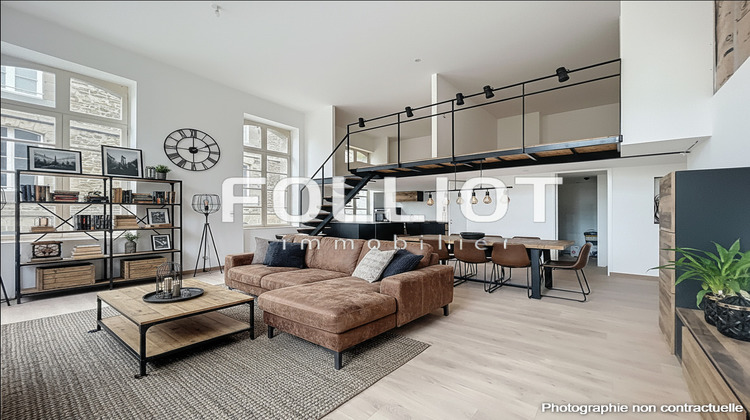 Ma-Cabane - Vente Appartement FOUGERES, 95 m²