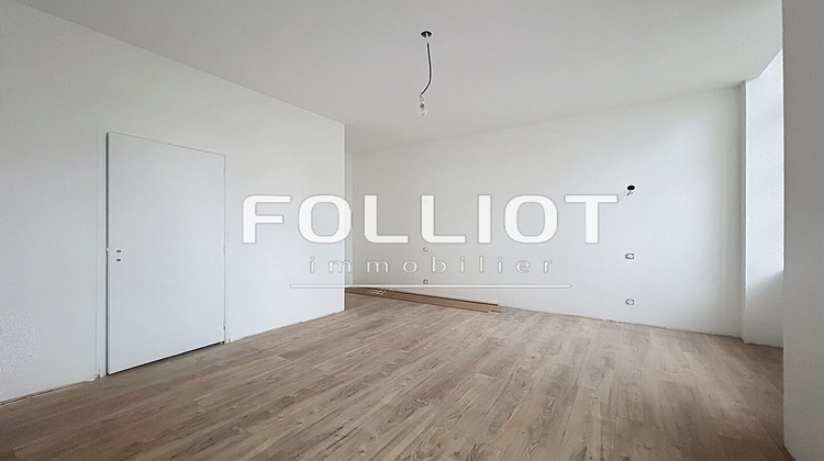 Ma-Cabane - Vente Appartement FOUGERES, 95 m²