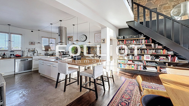 Ma-Cabane - Vente Appartement FOUGERES, 159 m²