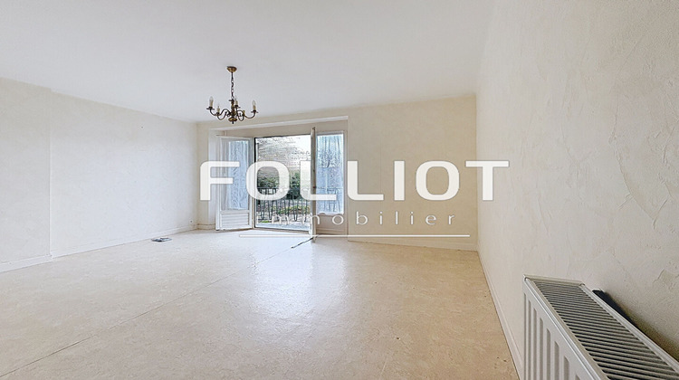 Ma-Cabane - Vente Appartement FOUGERES, 71 m²