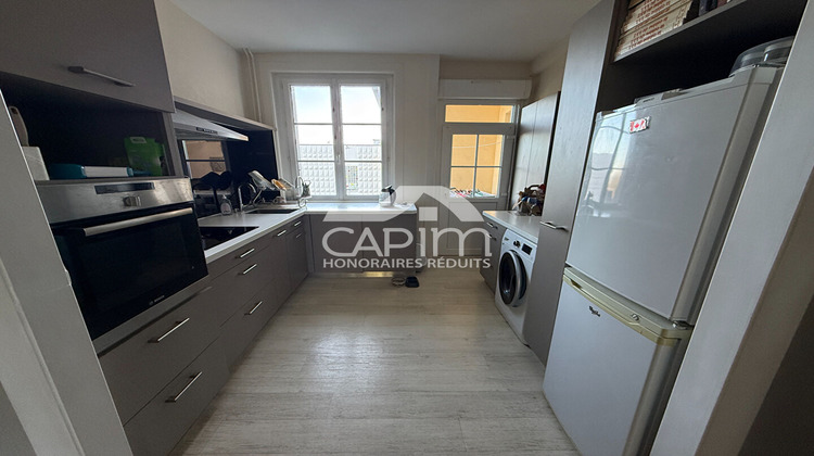 Ma-Cabane - Vente Appartement FOUGERES, 100 m²