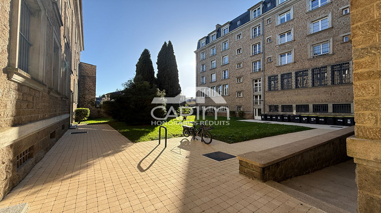 Ma-Cabane - Vente Appartement FOUGERES, 100 m²