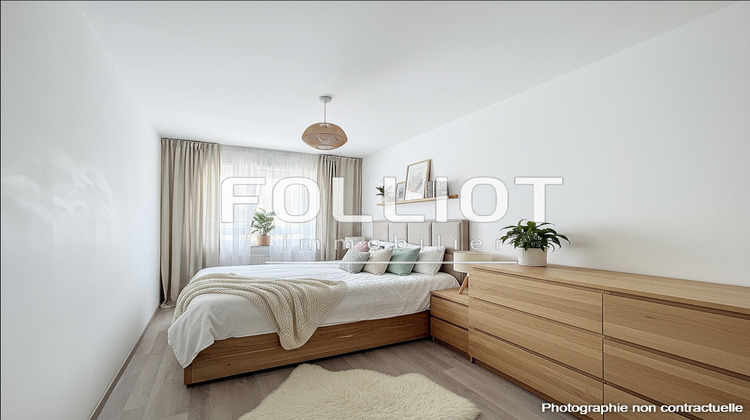 Ma-Cabane - Vente Appartement FOUGERES, 92 m²