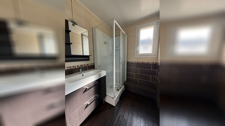 Ma-Cabane - Vente Appartement FOUGERES, 73 m²