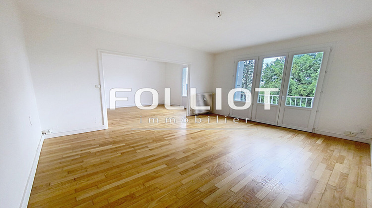 Ma-Cabane - Vente Appartement FOUGERES, 73 m²