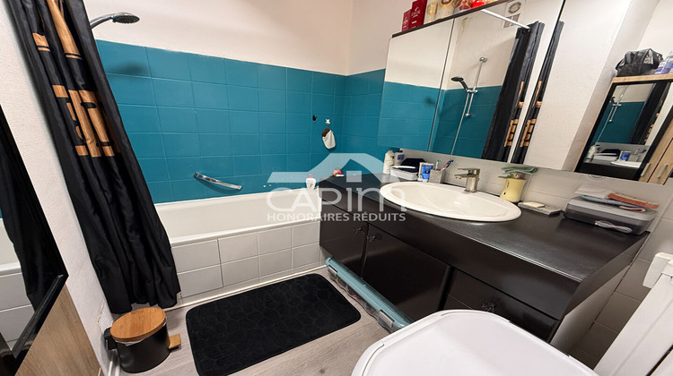 Ma-Cabane - Vente Appartement FOUGERES, 65 m²