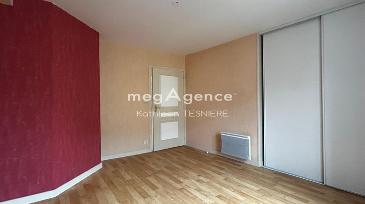 Ma-Cabane - Vente Appartement FOUGERES, 55 m²
