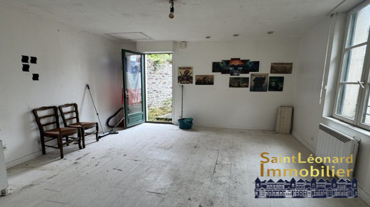 Ma-Cabane - Vente Appartement Fougères, 35 m²