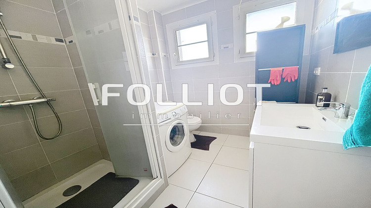 Ma-Cabane - Vente Appartement FOUGERES, 53 m²