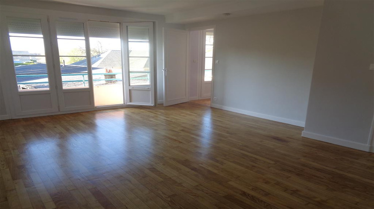 Ma-Cabane - Vente Appartement FOUGERES, 53 m²