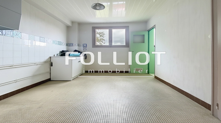Ma-Cabane - Vente Appartement FOUGERES, 59 m²