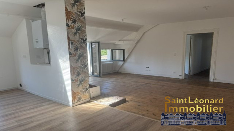 Ma-Cabane - Vente Appartement Fougères, 80 m²