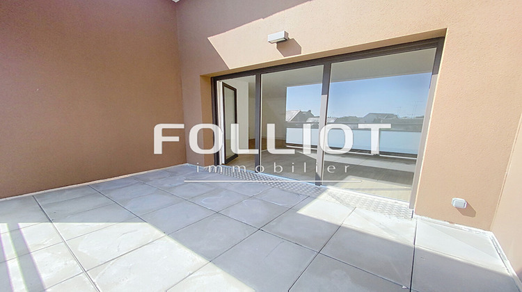 Ma-Cabane - Vente Appartement FOUGERES, 84 m²