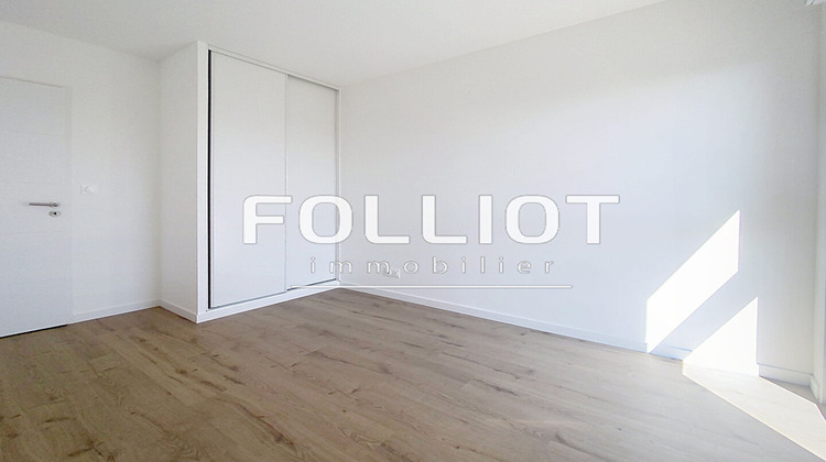 Ma-Cabane - Vente Appartement FOUGERES, 84 m²