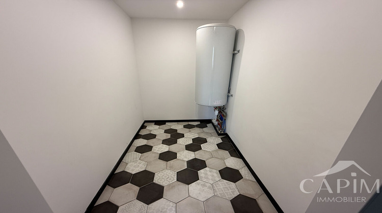 Ma-Cabane - Vente Appartement FOUGERES, 97 m²