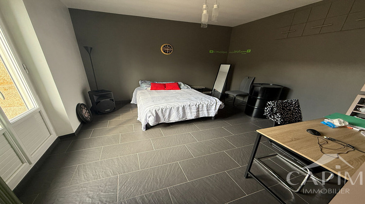 Ma-Cabane - Vente Appartement FOUGERES, 82 m²