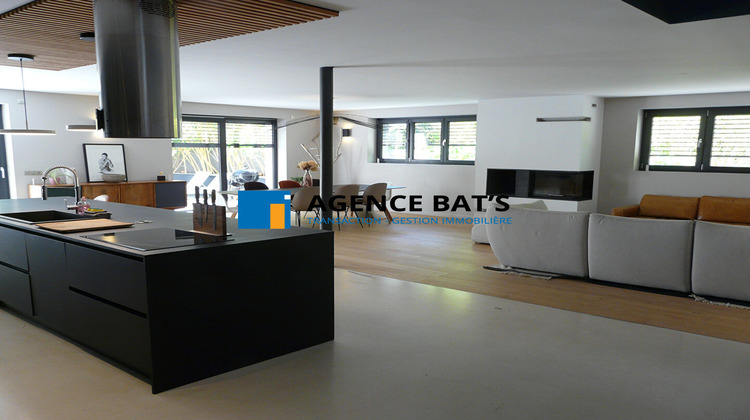 Ma-Cabane - Vente Appartement FRAISSES, 247 m²