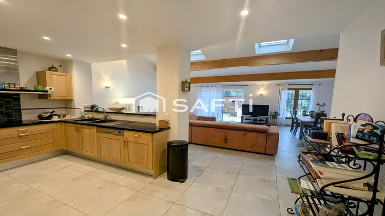 Ma-Cabane - Vente Appartement Fréjus 83600, 137 m²