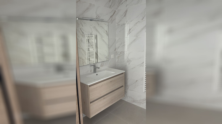 Ma-Cabane - Vente Appartement FREJUS, 73 m²