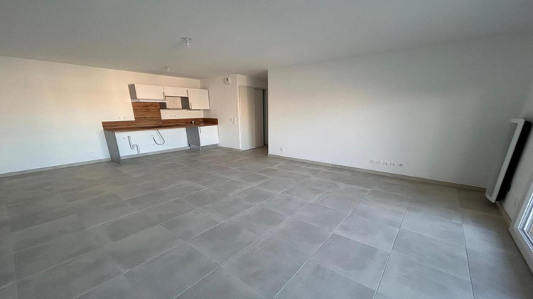 Ma-Cabane - Vente Appartement FREJUS, 61 m²