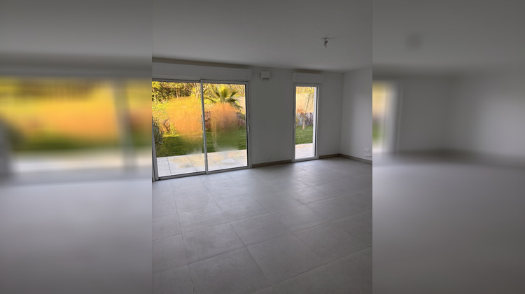 Ma-Cabane - Vente Appartement FREJUS, 73 m²