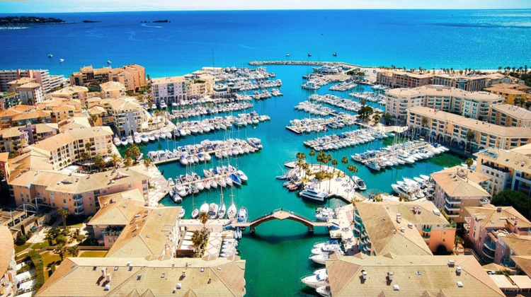 Ma-Cabane - Vente Appartement FREJUS, 30 m²