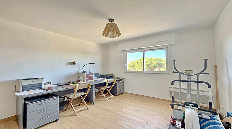 Ma-Cabane - Vente Appartement FREJUS, 75 m²