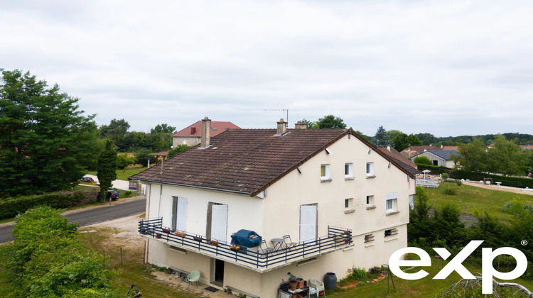 Ma-Cabane - Vente Appartement Frontenaud, 176 m²