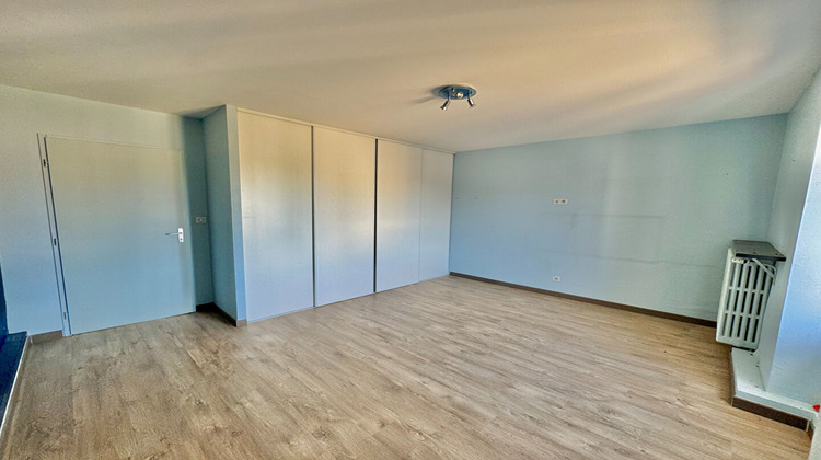 Ma-Cabane - Vente Appartement FRONTONAS, 123 m²