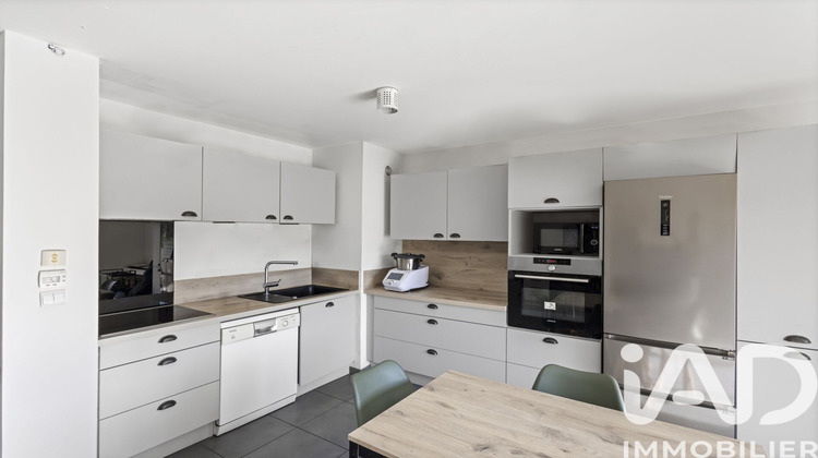 Ma-Cabane - Vente Appartement Fuveau, 57 m²