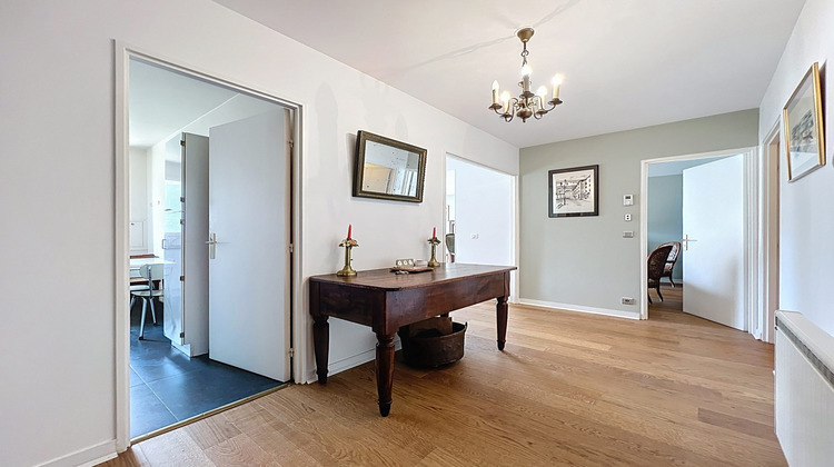 Ma-Cabane - Vente Appartement Garches, 94 m²