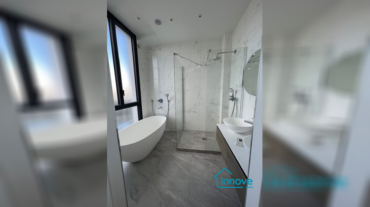 Ma-Cabane - Vente Appartement Garches, 201 m²