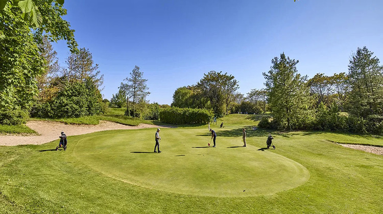 Ma-Cabane - Vente Appartement GARCHES, 112 m²