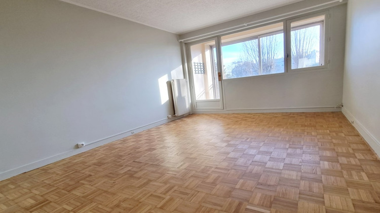 Ma-Cabane - Vente Appartement GARCHES, 97 m²