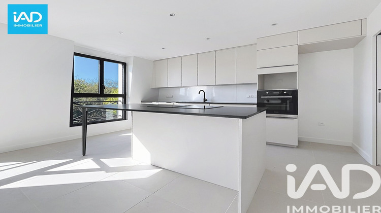 Ma-Cabane - Vente Appartement Garches, 147 m²