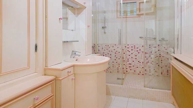 Ma-Cabane - Vente Appartement Garches, 80 m²