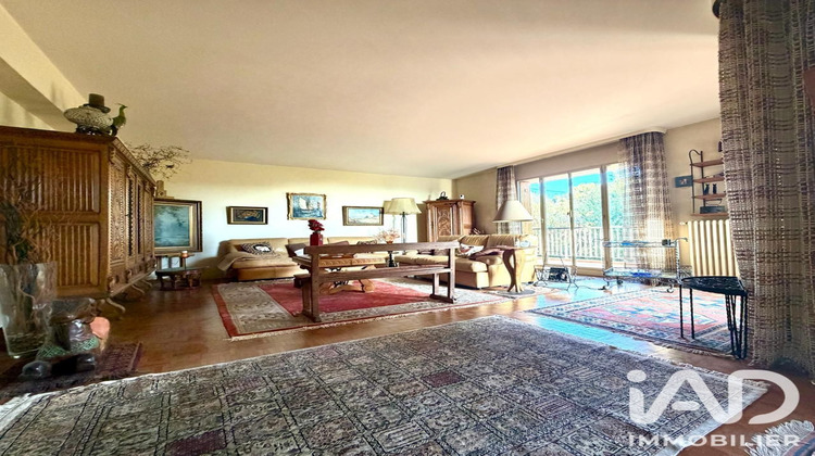 Ma-Cabane - Vente Appartement Garches, 122 m²